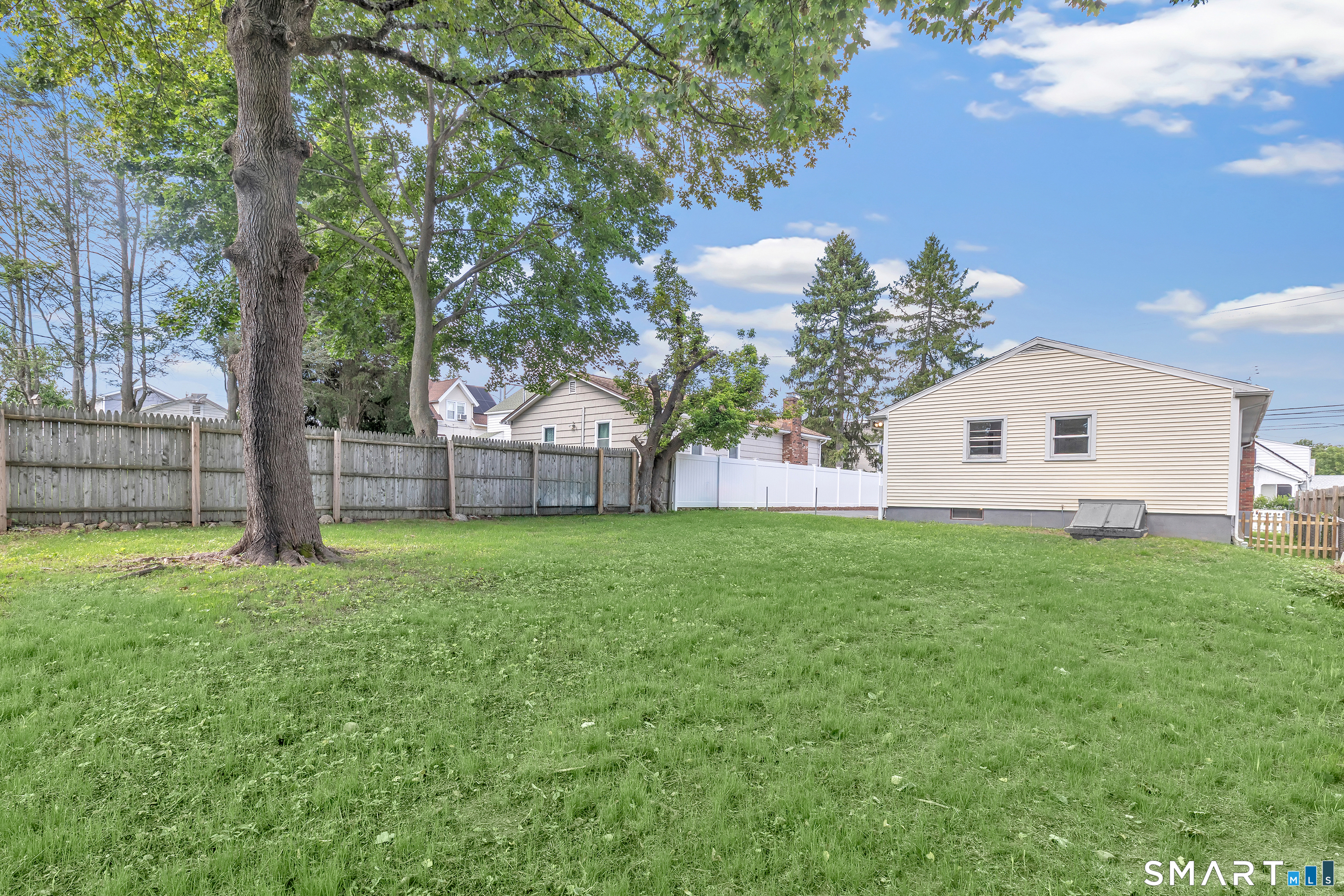 321 Old Town Road Bridgeport, CT 06606 - Photo 19 of 22 Rear Exterior
