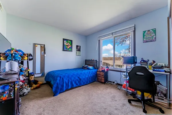 $230,000 | 5202 Winslow Circle, Unit A, McHenry, IL 60050