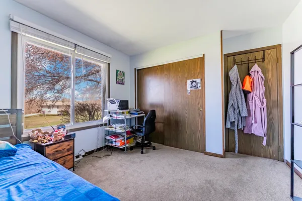 $230,000 | 5202 Winslow Circle, Unit A, McHenry, IL 60050