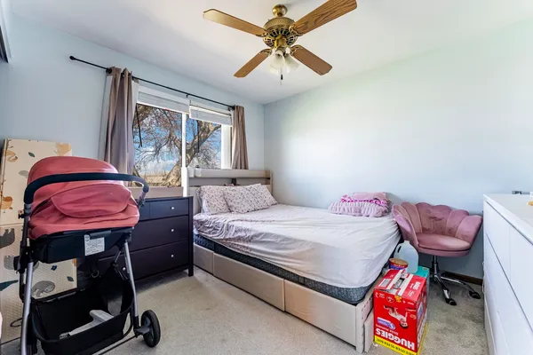 $230,000 | 5202 Winslow Circle, Unit A, McHenry, IL 60050