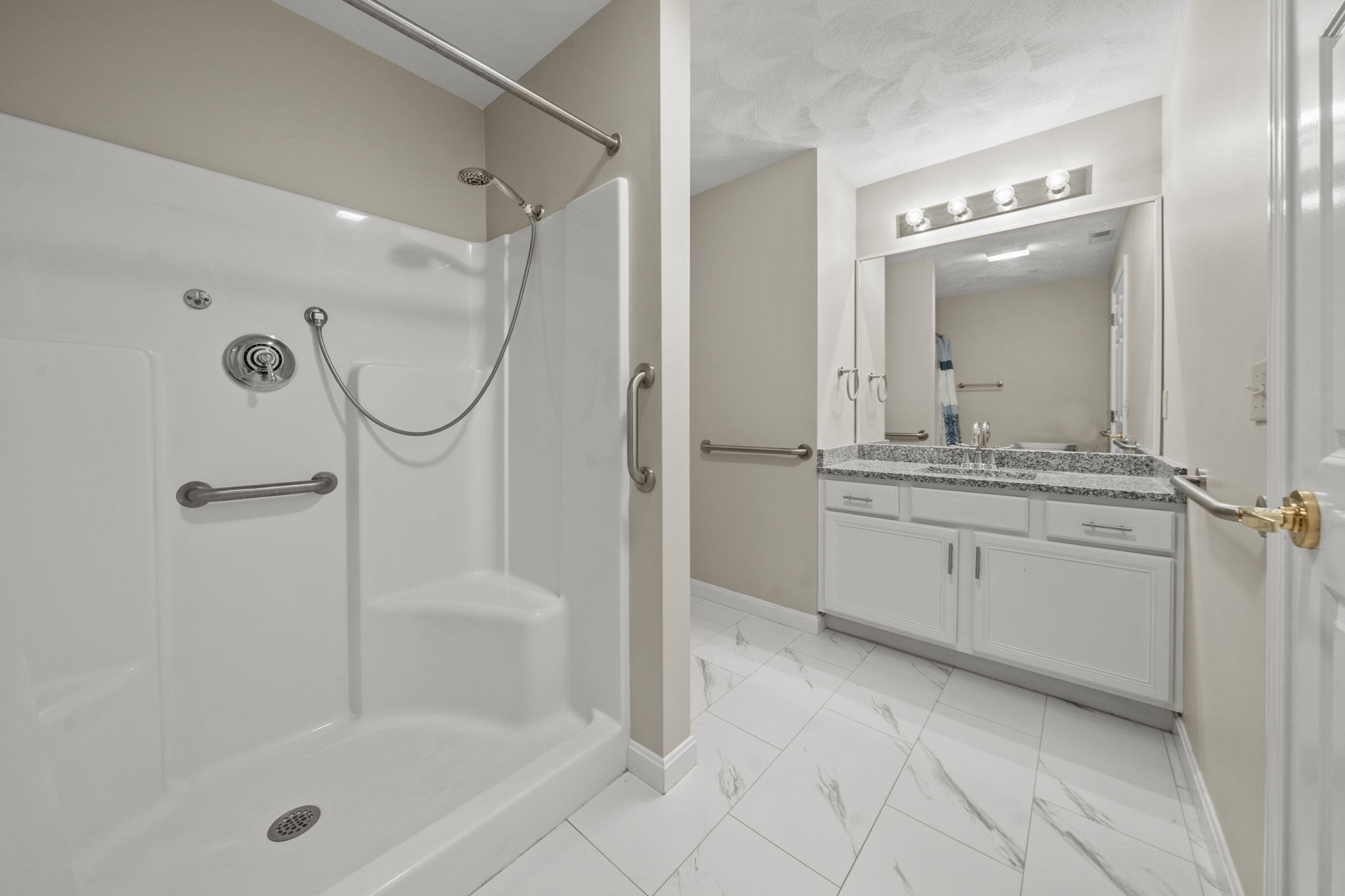 396 Boston Road, Unit 406 Billerica, MA 01821 - Photo 19 of 42 Gallery Image 19