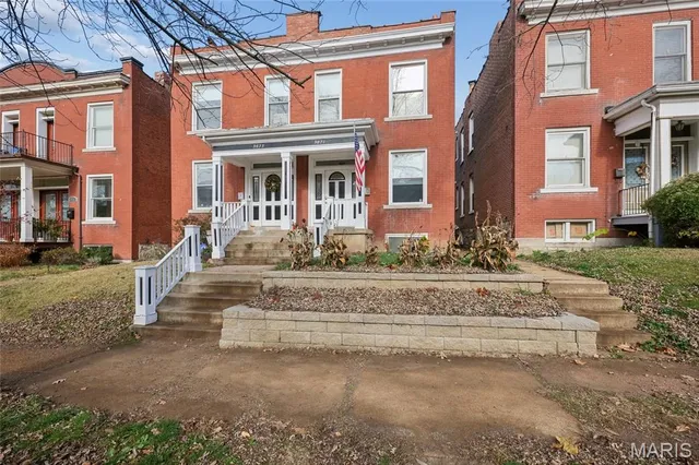 $360,000 | 3871 Wyoming Street, St. Louis, MO 63116