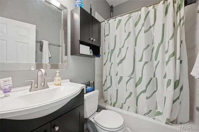 $360,000 | 3871 Wyoming Street, St. Louis, MO 63116