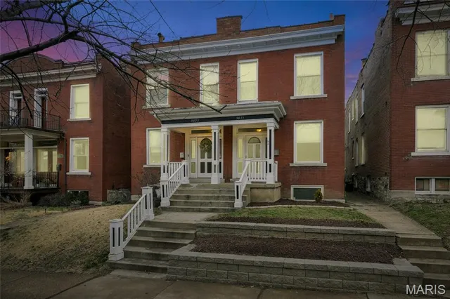 $355,000 | 3871 Wyoming Street, St. Louis, MO 63116