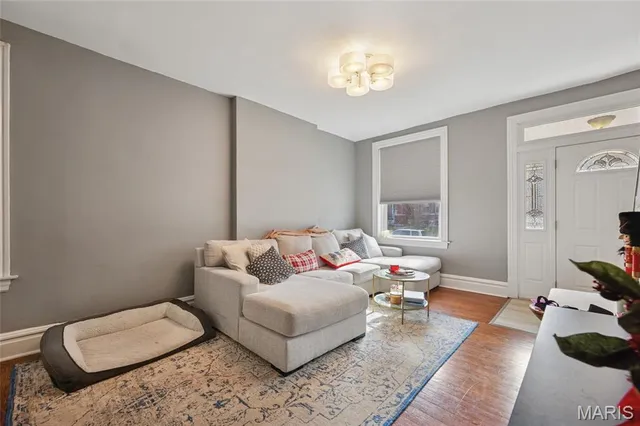 $360,000 | 3871 Wyoming Street, St. Louis, MO 63116