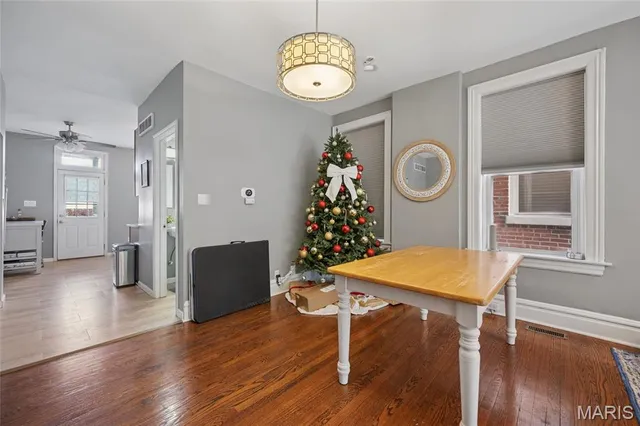 $360,000 | 3871 Wyoming Street, St. Louis, MO 63116