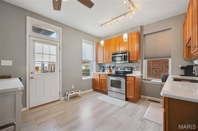 $360,000 | 3871 Wyoming Street, St. Louis, MO 63116