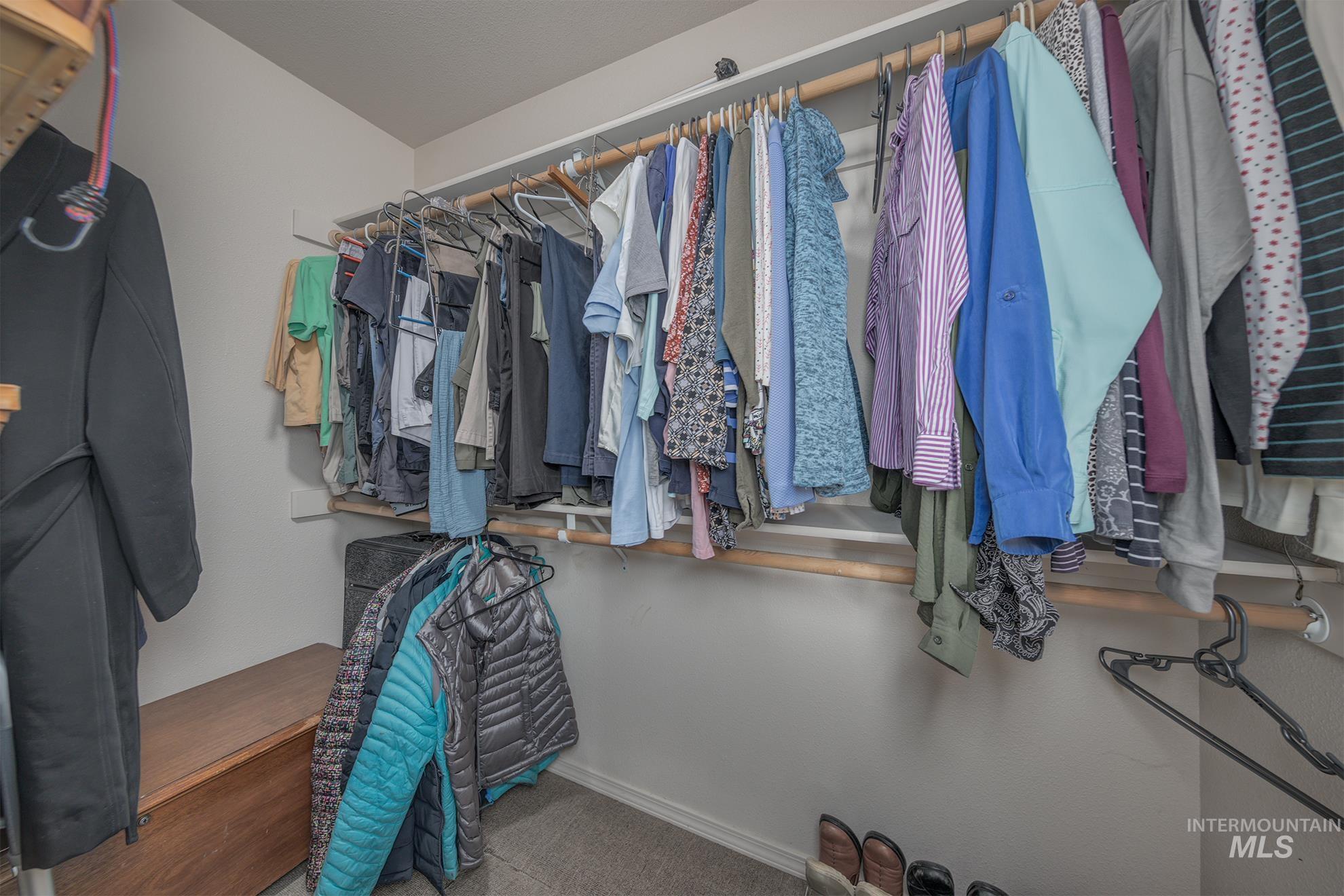 946 Indianhead Road Weiser, ID 83672 - Photo 16 of 36 View of walk in closet