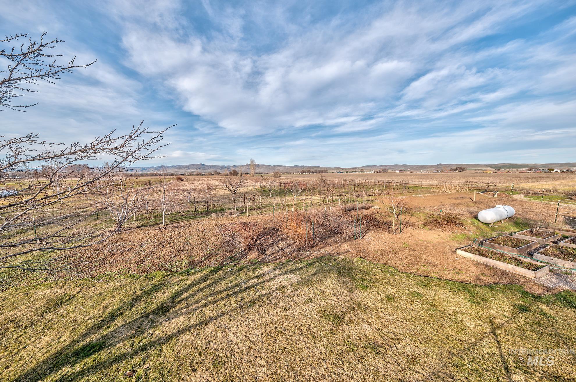 946 Indianhead Road Weiser, ID 83672 - Photo 30 of 36 Aerial view of sparsely populated area