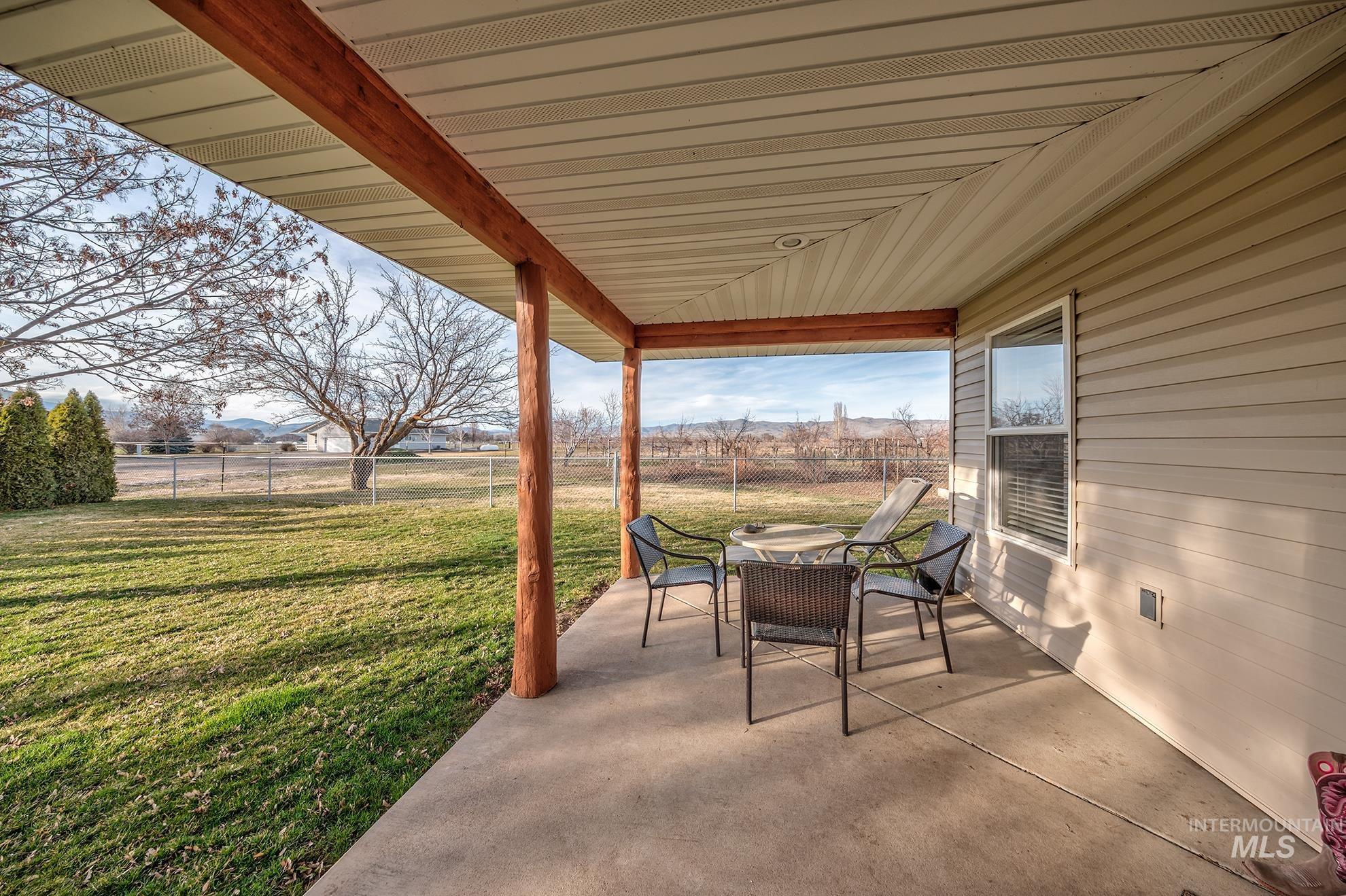 946 Indianhead Road Weiser, ID 83672 - Photo 31 of 36 View of patio