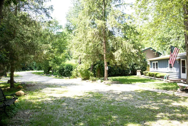 $259,900 | 108 Poplar Street, McHenry, IL 60051