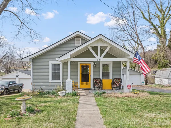 $240,000 | 821 North Main Street, High Point, NC 27262