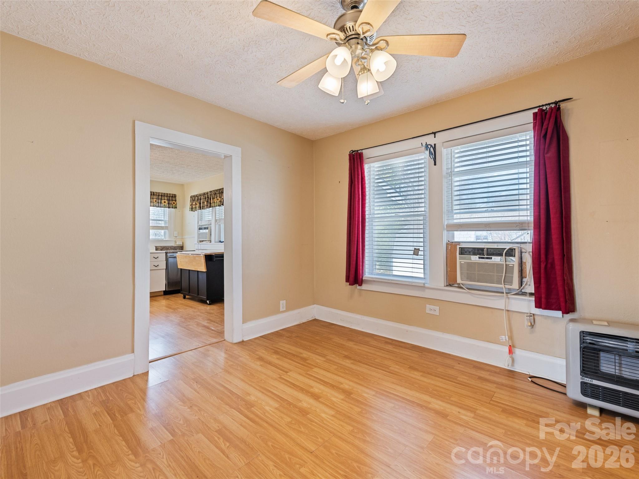 821 North Main Street High Point, NC 27262 - Photo 12 of 28