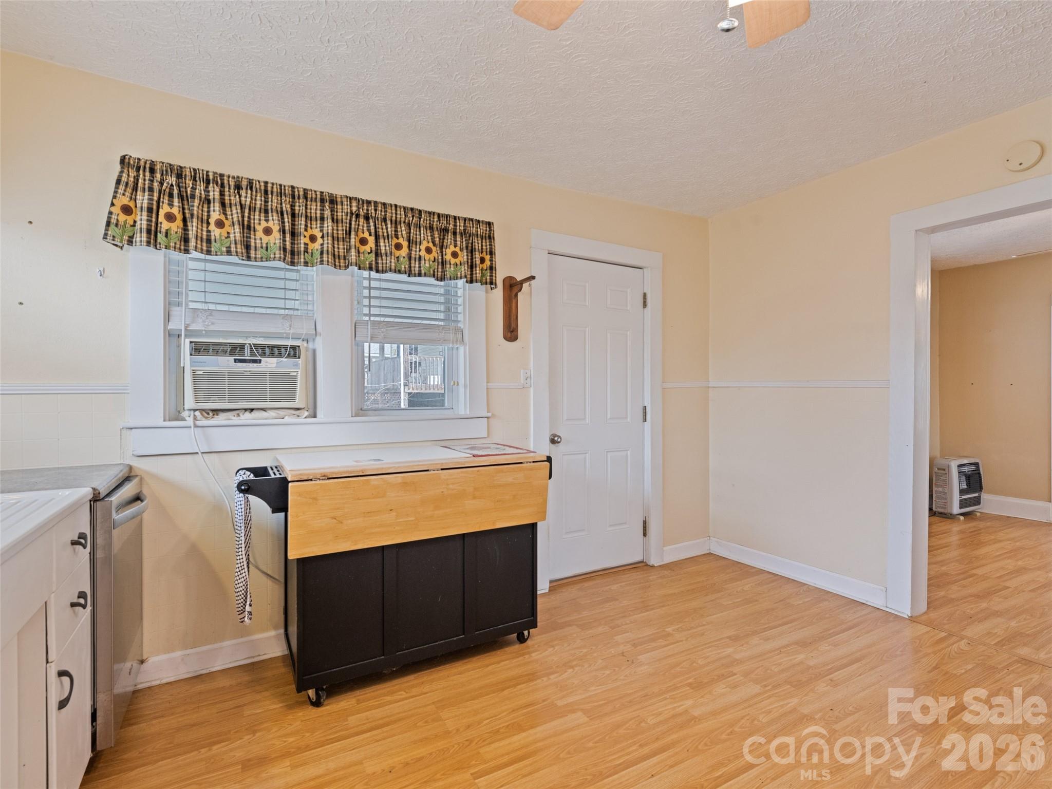 821 North Main Street High Point, NC 27262 - Photo 17 of 28