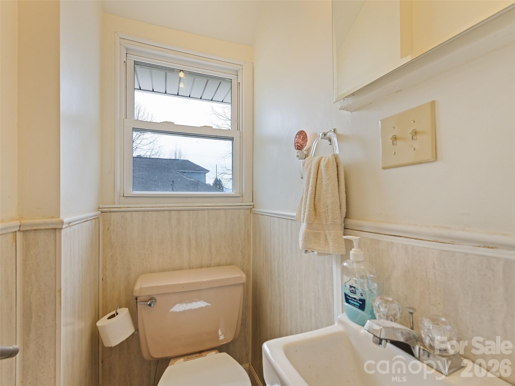 821 North Main Street High Point, NC 27262 - Photo 21 of 28
