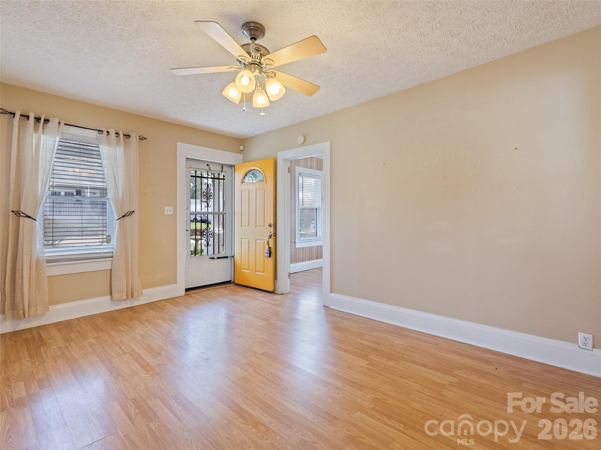 821 North Main Street High Point, NC 27262 - Photo 22 of 28