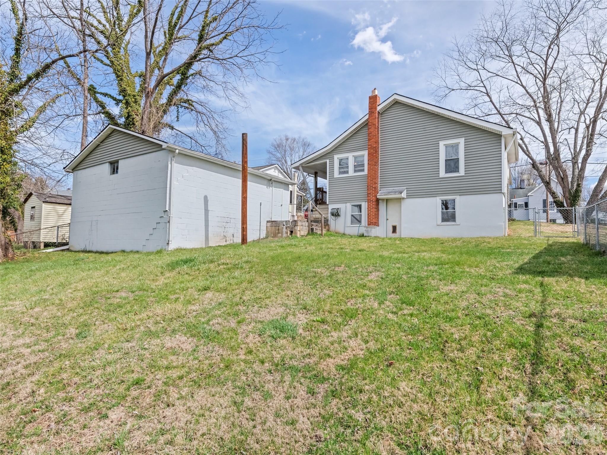 821 North Main Street High Point, NC 27262 - Photo 3 of 28