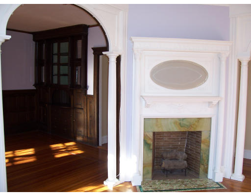 15 Strathmore Road, Unit 3 Brookline, MA 02445 - Photo 4 of 12