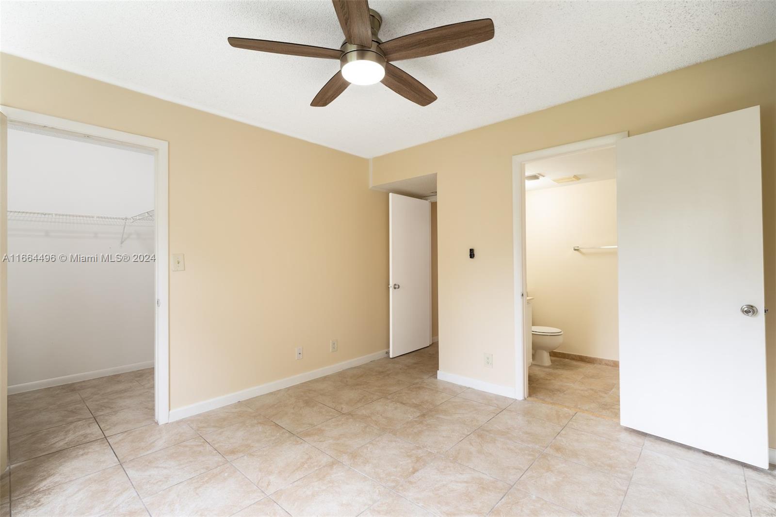 5672 Rock Island Road, Unit 259 Tamarac, FL 33319 - Photo 15 of 31 a view of an empty room