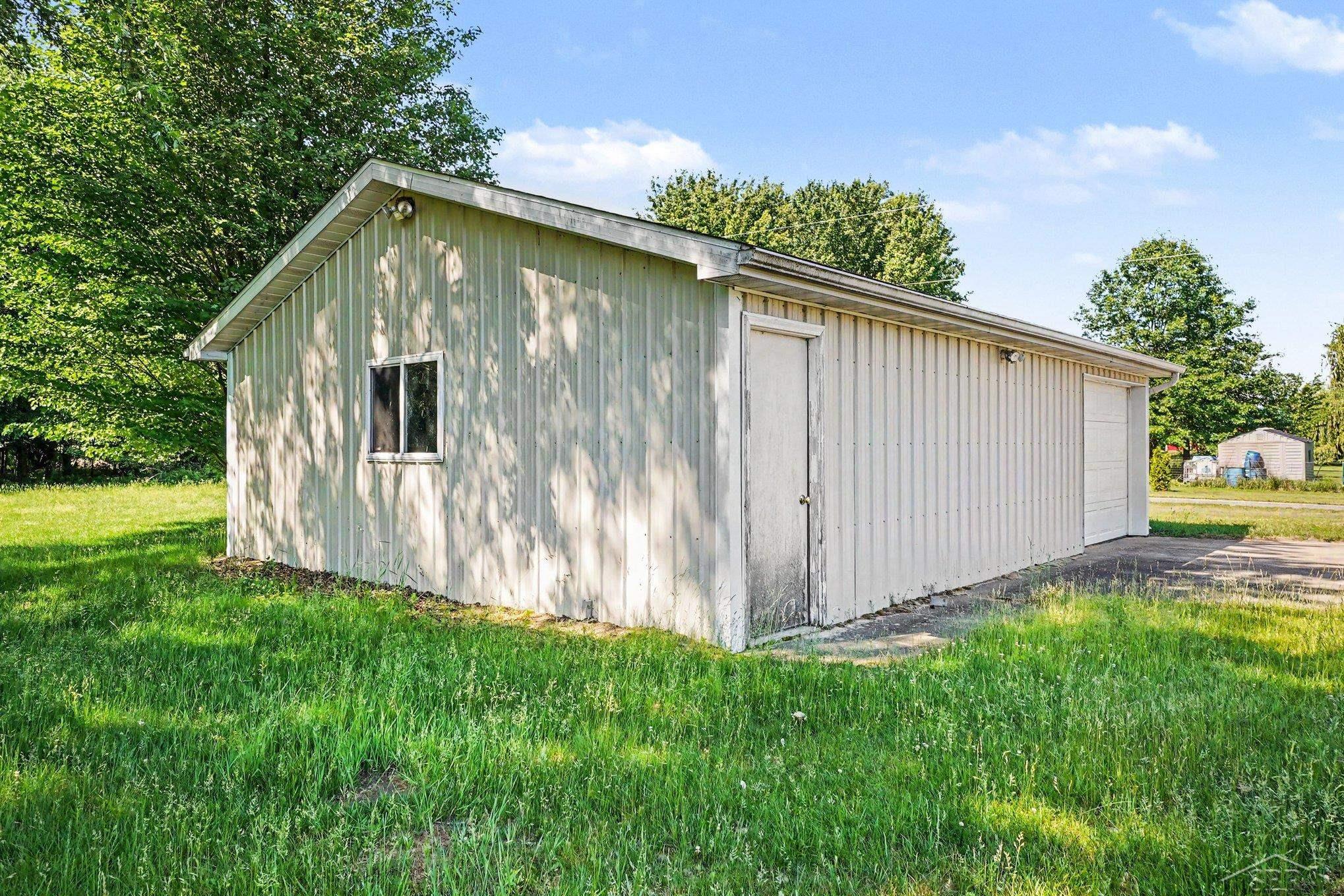 12725 Baldwin Road Chesaning, MI 48616 - Photo 18 of 23