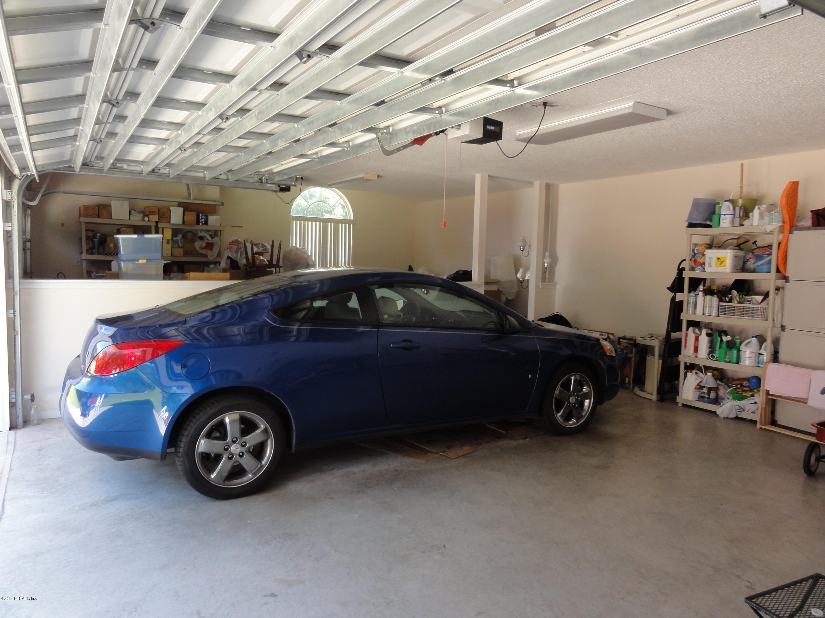 1020 Halsema Road South Jacksonville, FL 32221 - Photo 21 of 32 garage