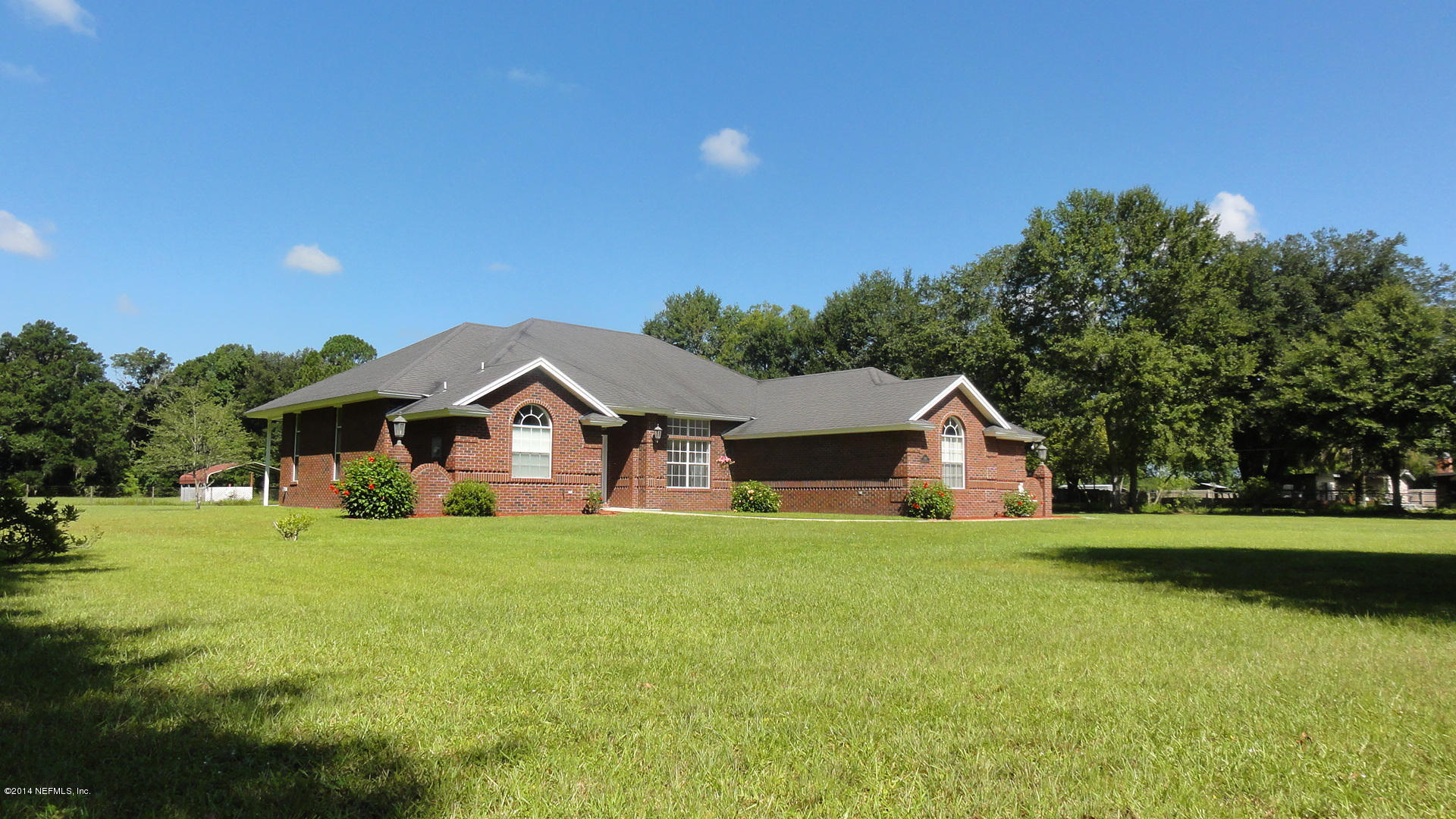 1020 Halsema Road South Jacksonville, FL 32221 - Photo 3 of 32 front3