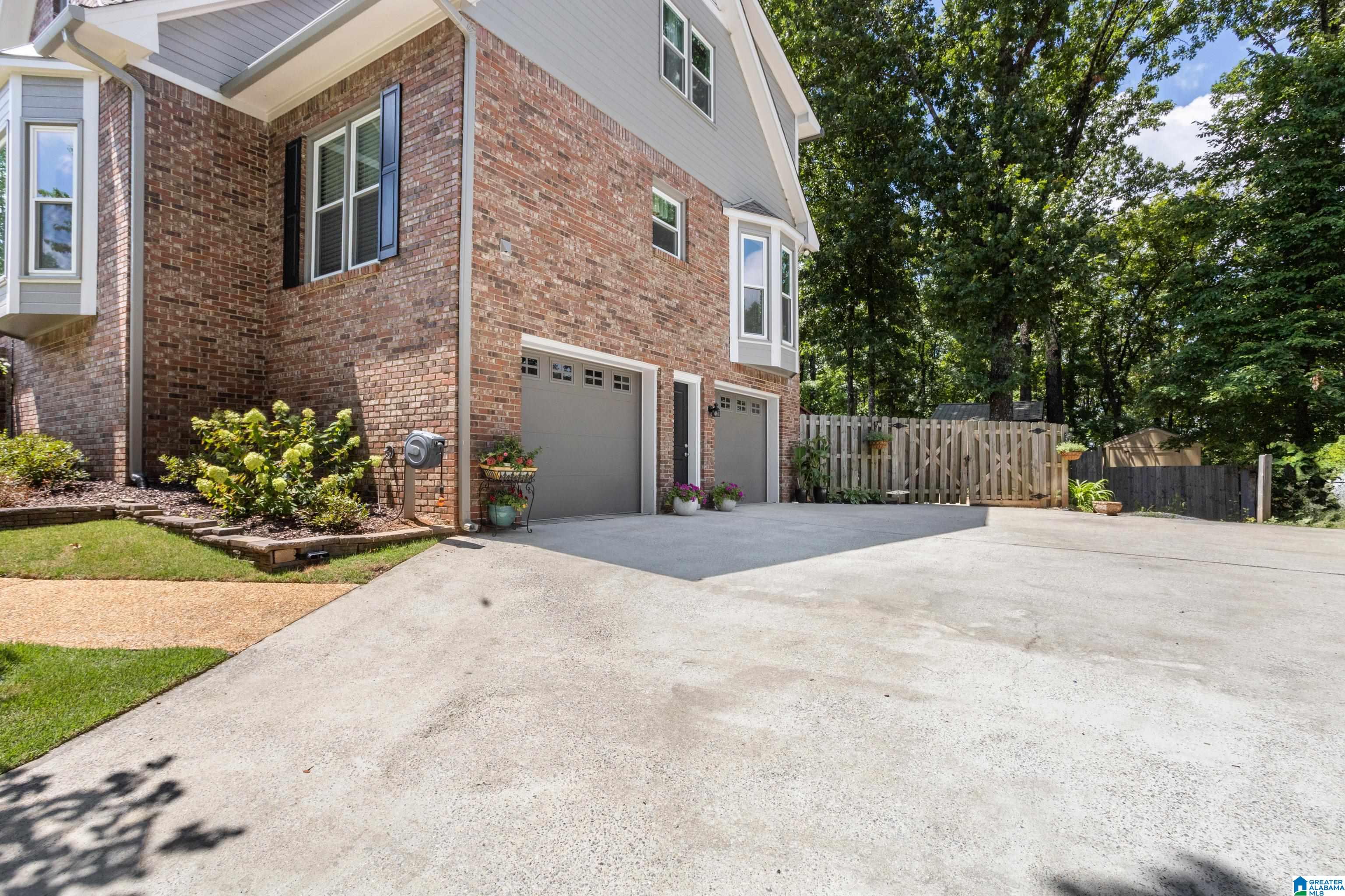 303 Newgate Court Alabaster, AL 35007 - Photo 61 of 76