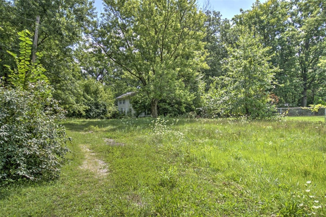 830 South 18th Street Decatur, IL 62521 - Photo 8 of 12 Gallery Image 8