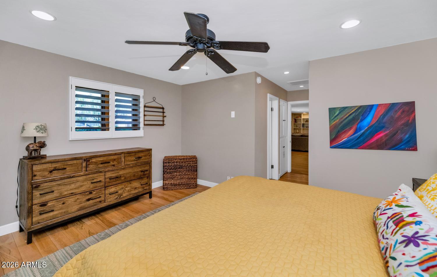 323 West Butler Drive Phoenix, AZ 85021 - Photo 23 of 47 Primary Bedroom