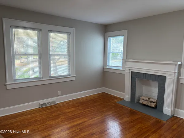 $1,800 | 1113 Forbes Street, Greenville, NC 27858