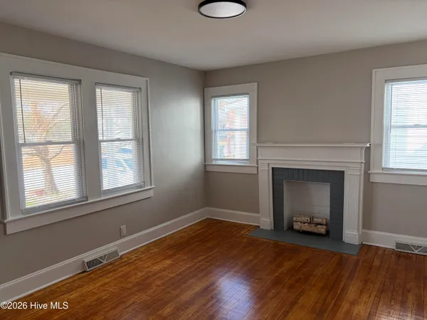 $1,800 | 1113 Forbes Street, Greenville, NC 27858