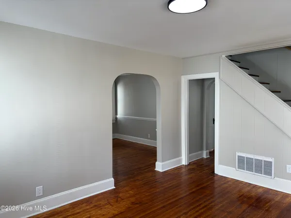 $1,800 | 1113 Forbes Street, Greenville, NC 27858