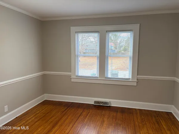 $1,800 | 1113 Forbes Street, Greenville, NC 27858