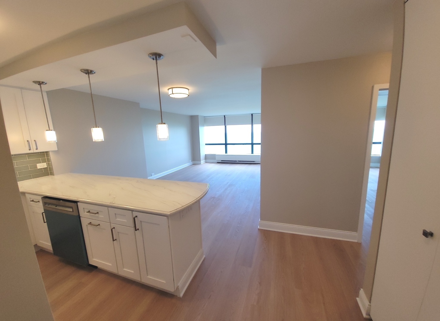 5415 North Sheridan Road, Unit 3204 Chicago, IL 60640 - Photo 11 of 28