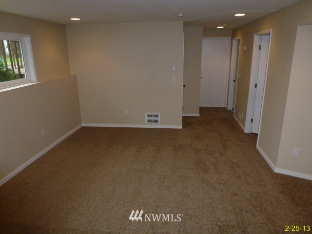 22010 7th Place West Bothell, WA 98021 - Photo 14 of 15 an empty room with closet