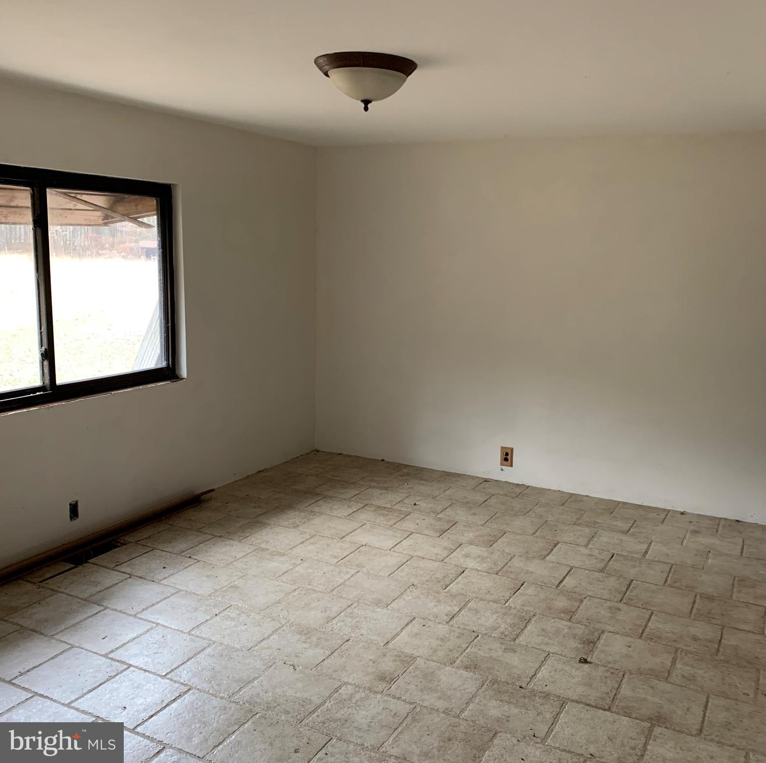 62 New Road Pedricktown, NJ 08067 - Photo 4 of 14