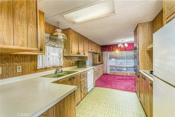 $9,900 | 601 North Kirby, Unit 177, Hemet, CA 92545