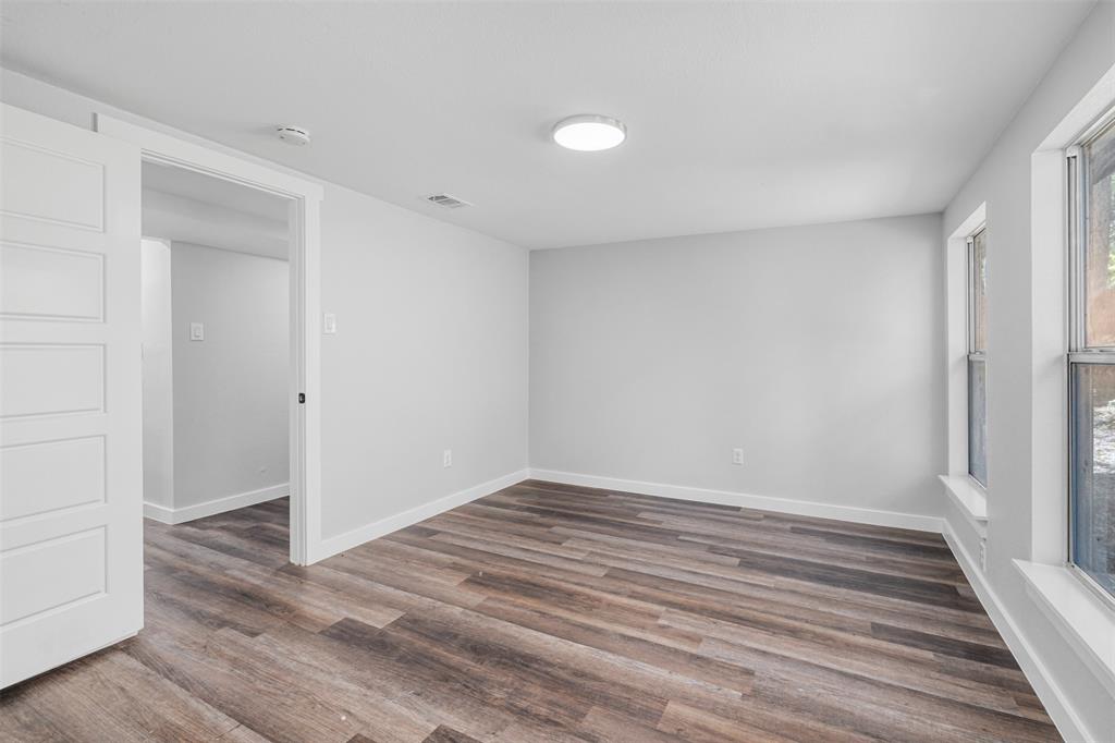 901 Isbell Road Fort Worth, TX 76114 - Photo 16 of 35