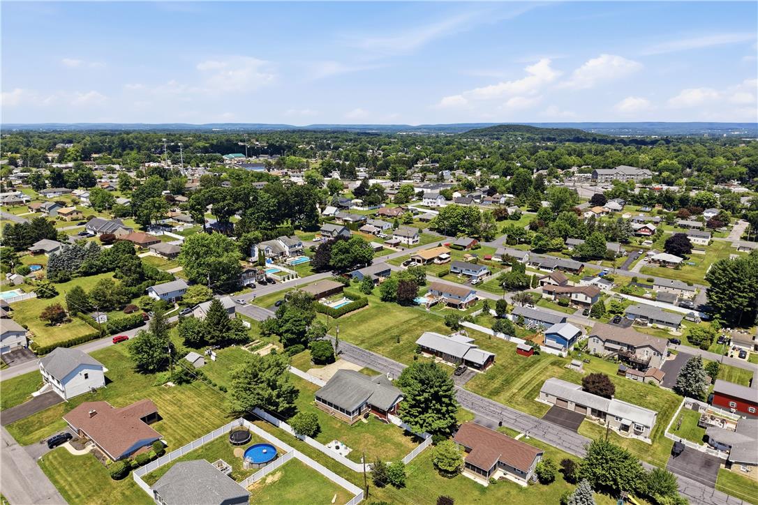 2918 Keystone Street Bethlehem, PA 18020 - Photo 52 of 54 An aerial perspective reveals a thriving residential neighborhood nestled amongst verdant landscapes.