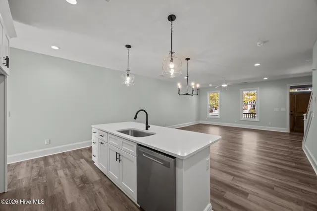 $2,000 | 3905 Harkers Way, New Bern, NC 28562