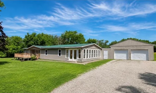 $425,000 | 31484 West 327th Street, Paola, KS 66071