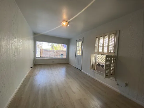 $2,500 | 2608 West 8th Street, Unit B/C, Austin, TX 78703