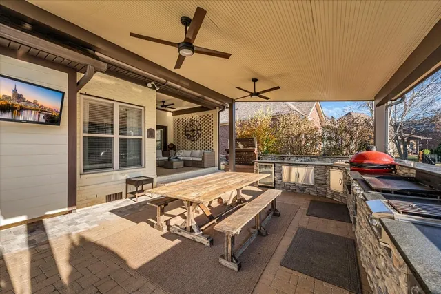 $999,900 | 1021 Alice Springs Circle, Spring Hill, TN 37174