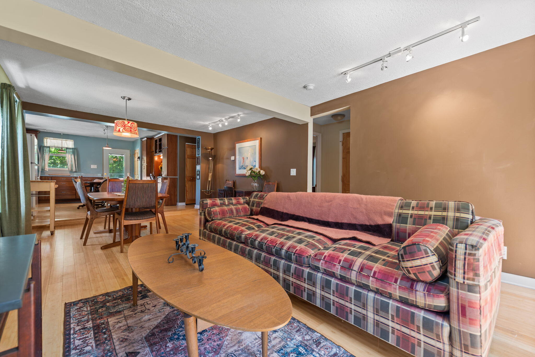 702 North Karwick Road Michigan City, IN 46360 - Photo 15 of 22 2048x1367