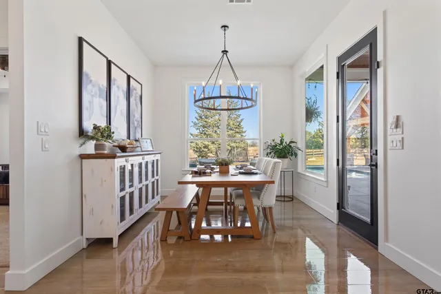 $589,000 | 15344 County Road 196, Tyler, TX 75703