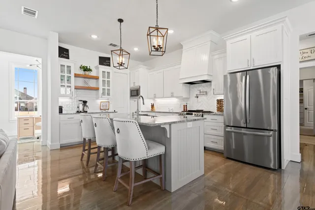 $589,000 | 15344 County Road 196, Tyler, TX 75703