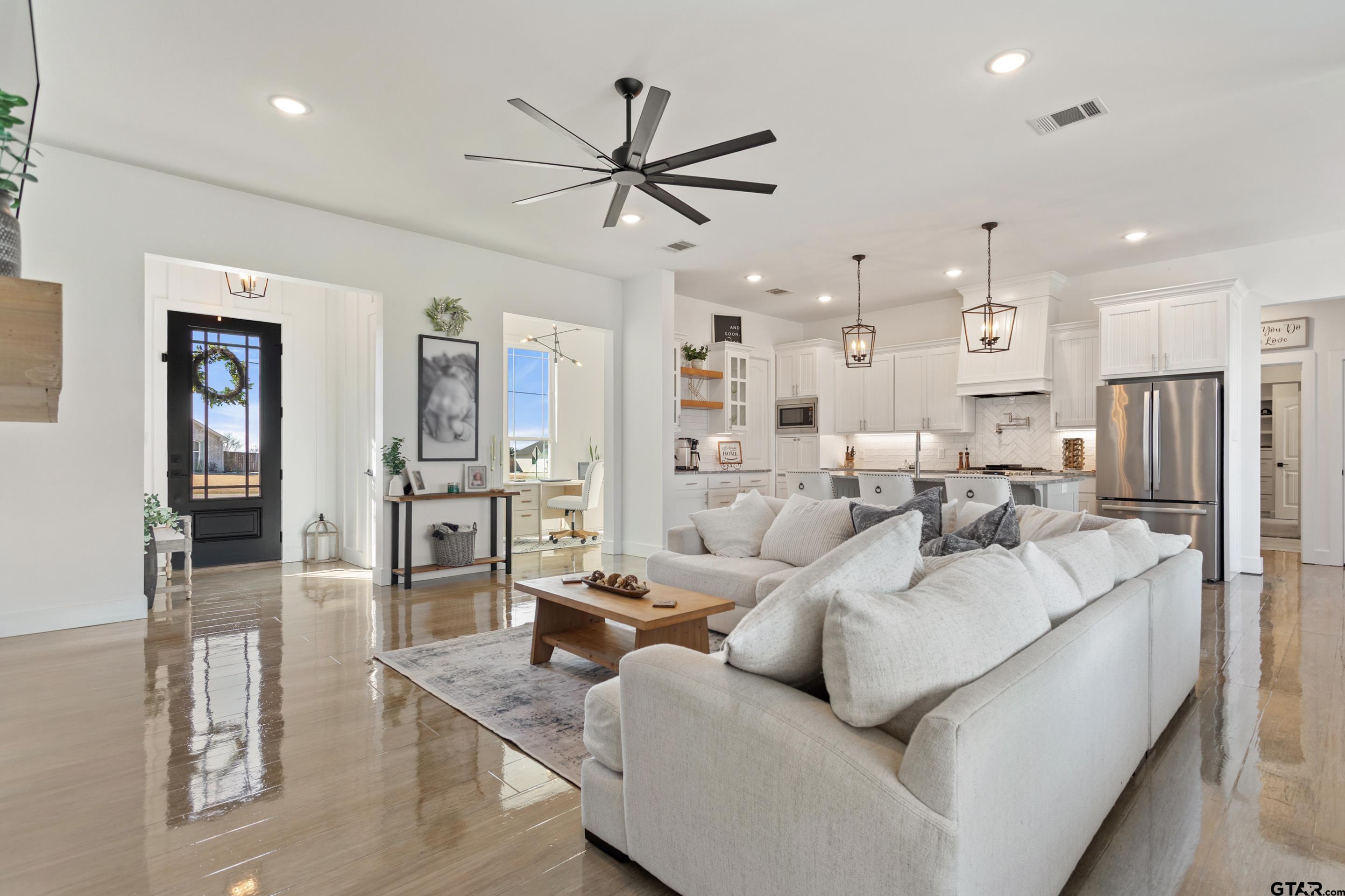 15344 County Road 196 Tyler, TX 75703 - Photo 5 of 48