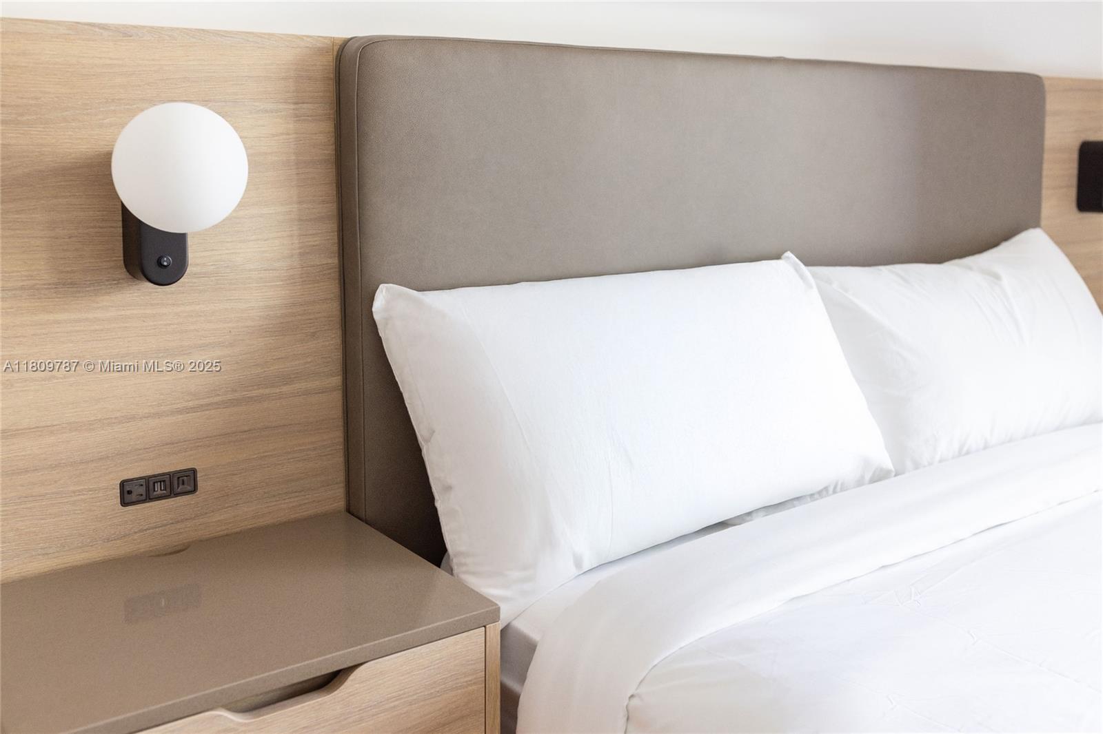 159 Northeast 6th Street, Unit 2901 Miami, FL 33132 - Photo 19 of 41