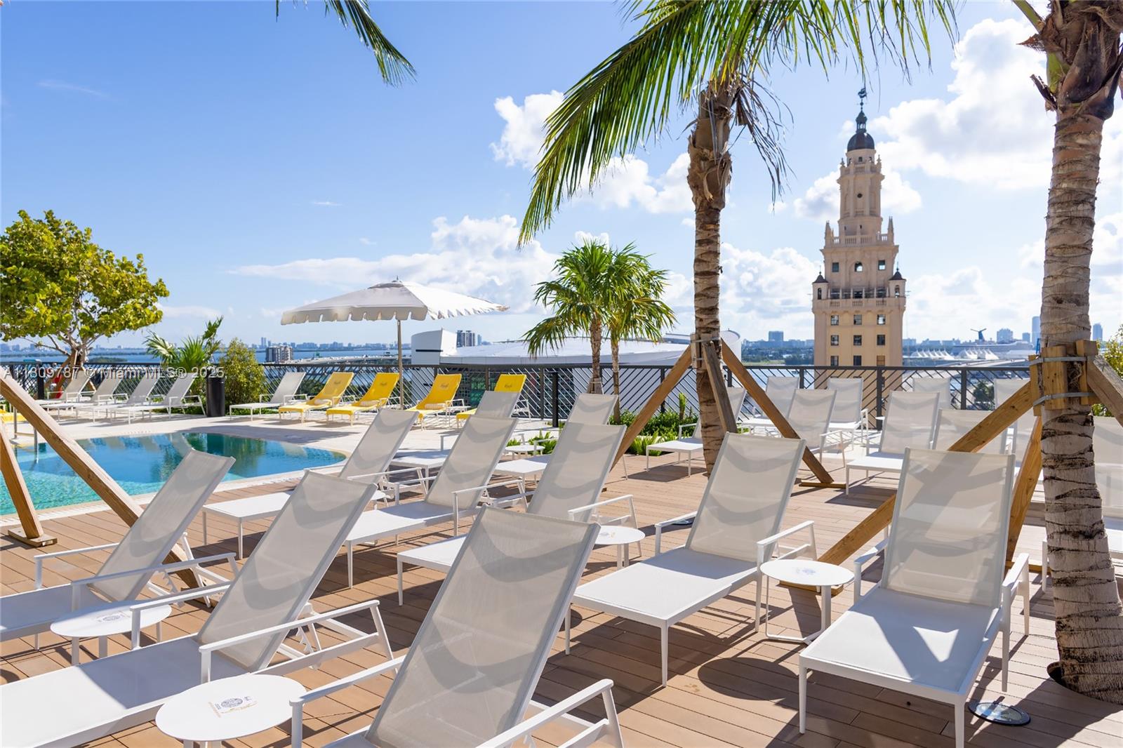 159 Northeast 6th Street, Unit 2901 Miami, FL 33132 - Photo 20 of 41