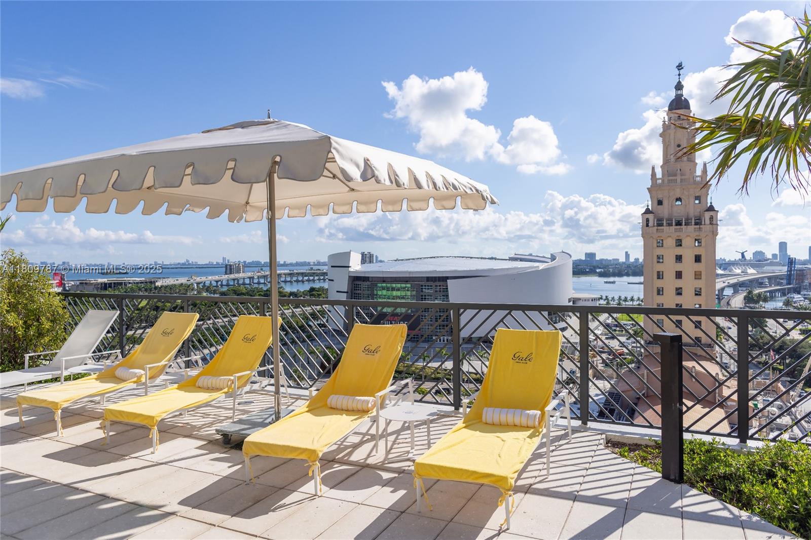 159 Northeast 6th Street, Unit 2901 Miami, FL 33132 - Photo 22 of 41